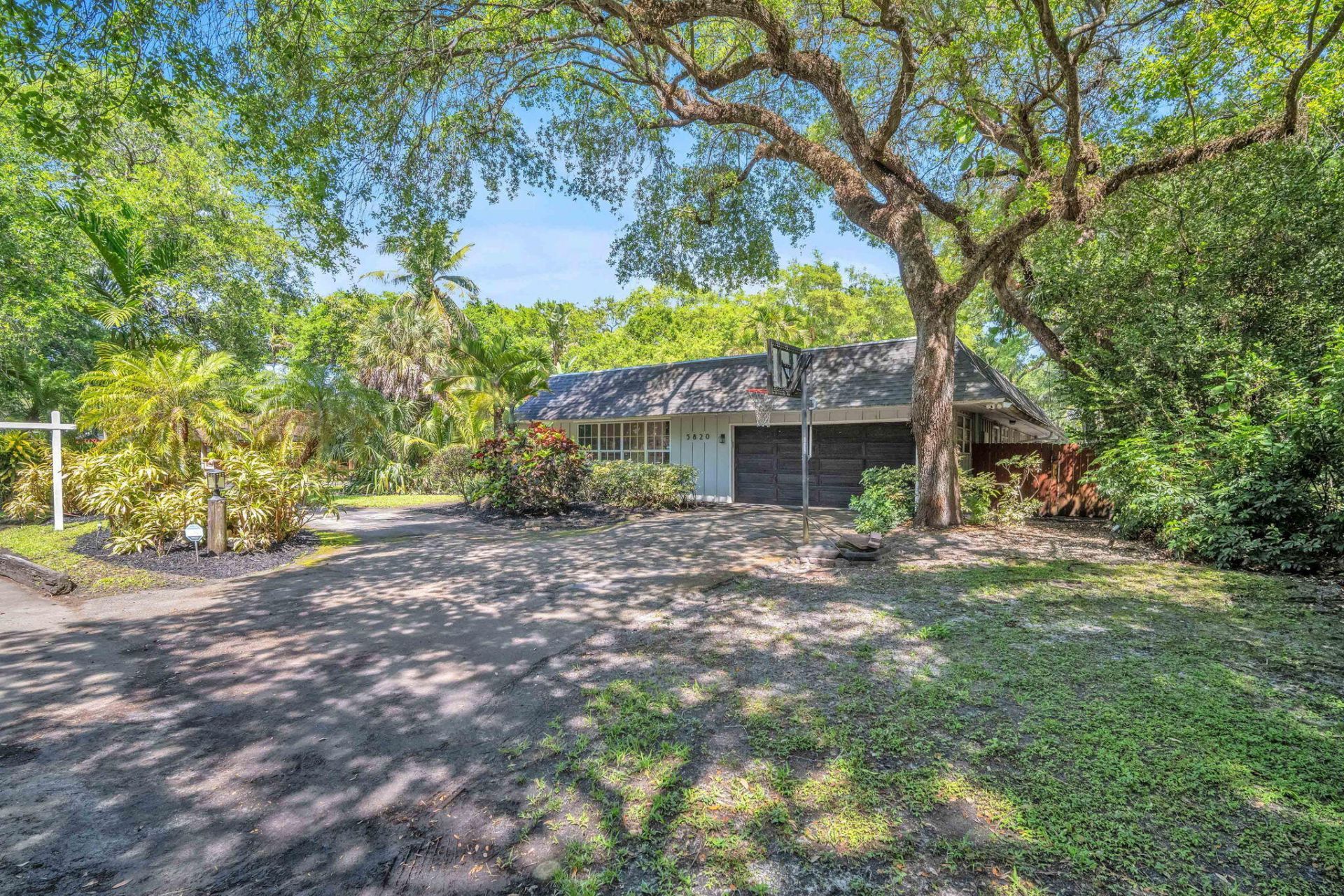 5820 SW 37th Terrace, Fort Lauderdale, FL 33312 Photo