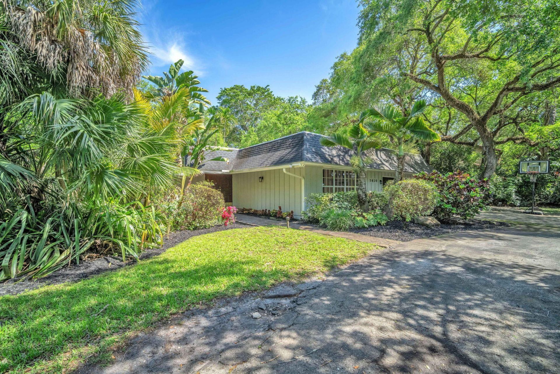 5820 SW 37th Terrace, Fort Lauderdale, FL 33312 Photo