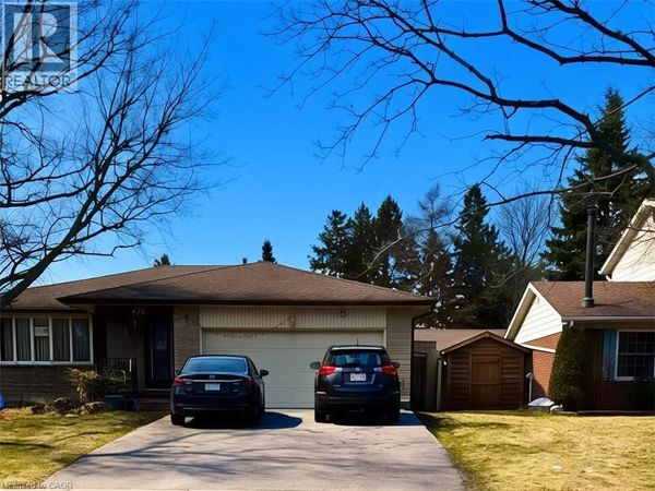416 WARRINGTON Drive , Waterloo, ON N2L2P8