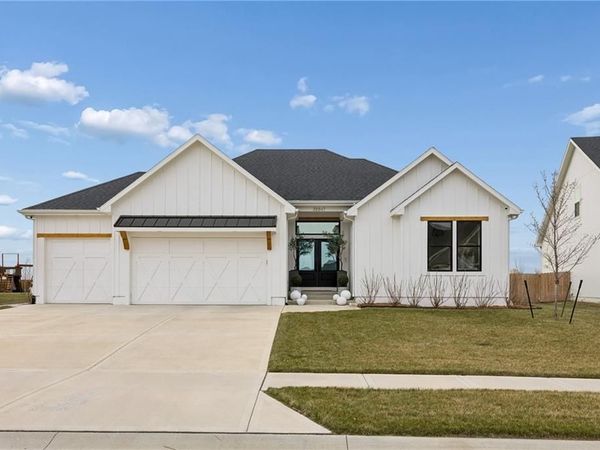 32247 W 165 Street, Gardner, KS 66030