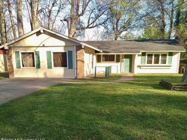 2236 Oak Ridge Drive, Greenville, MS 38701