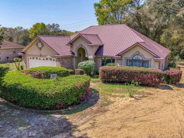 321 Skyline Circle, Crestview, FL 32539