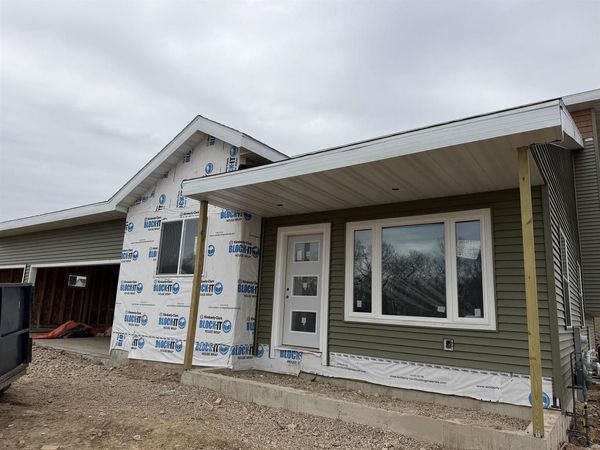 4040 Whistle Rock Circle, Deforest, WI 53532