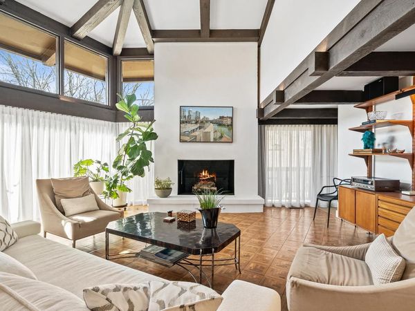 930 Alpine DRIVE, Unit PP2, Fontana, WI 53125