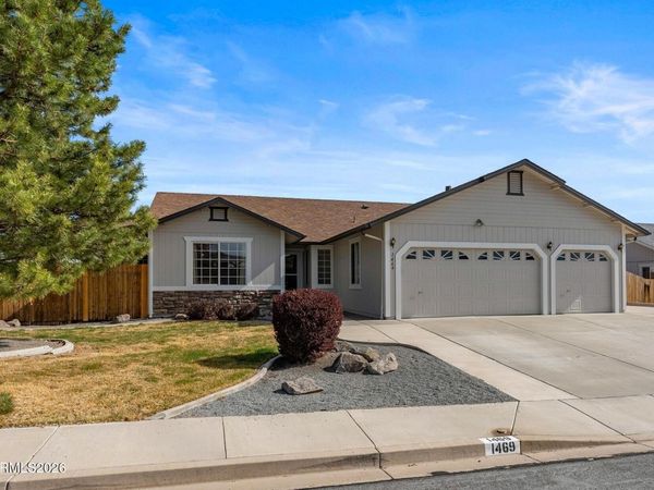 1469 Rosy Finch Drive, Sparks, NV 89441