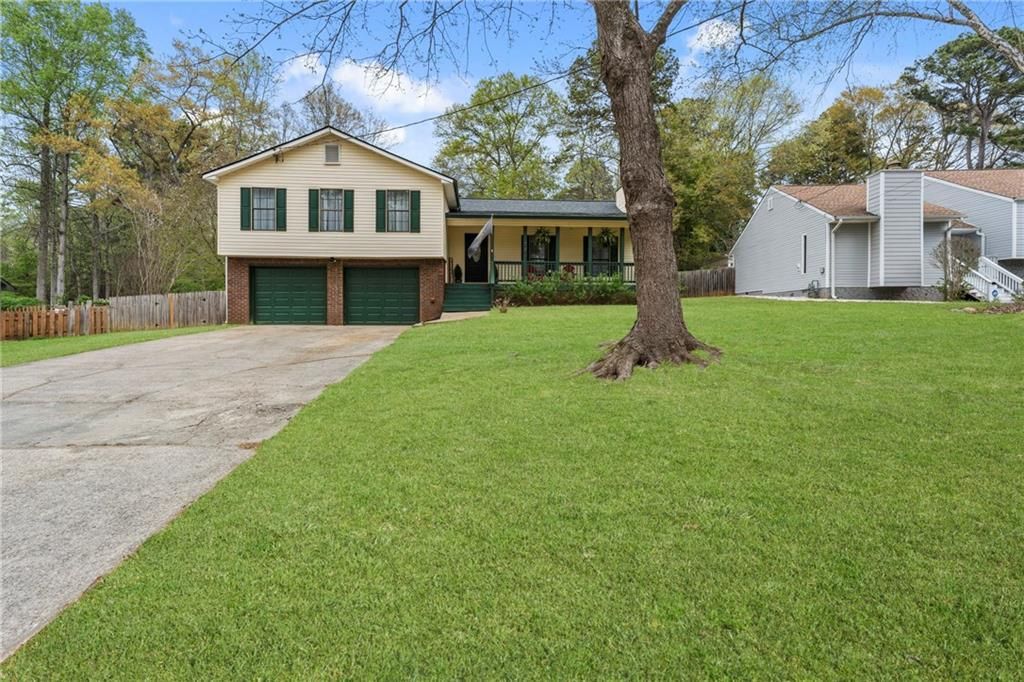 6741 Fairway Ridge Drive, Douglasville, GA 30134 Main Photo
