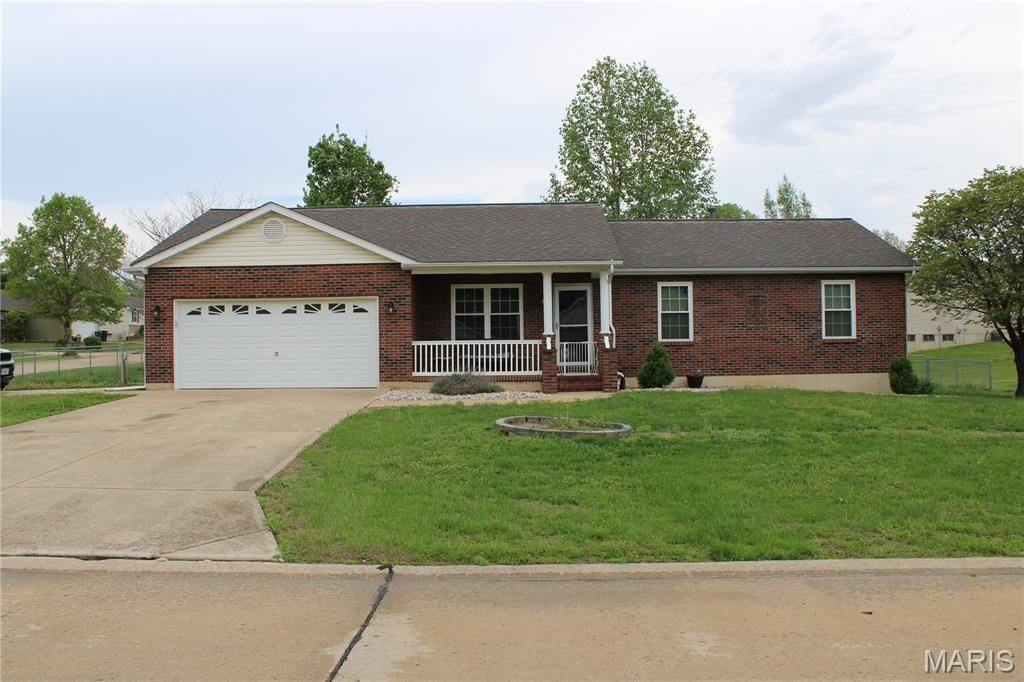 157 Carrington Boulevard, Troy, MO 63379 Main Photo