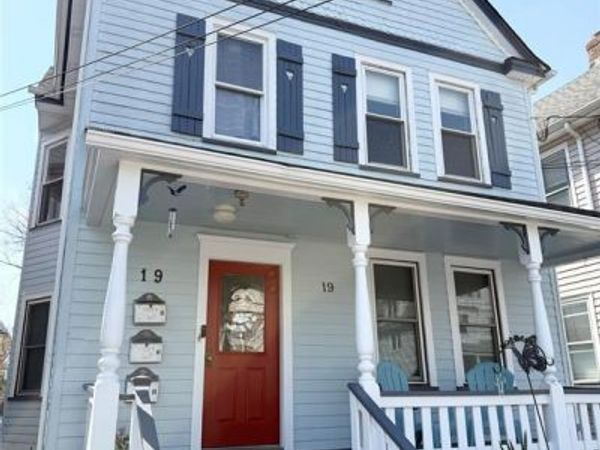 19 Sylvan Place, MONTCLAIR, NJ 07042