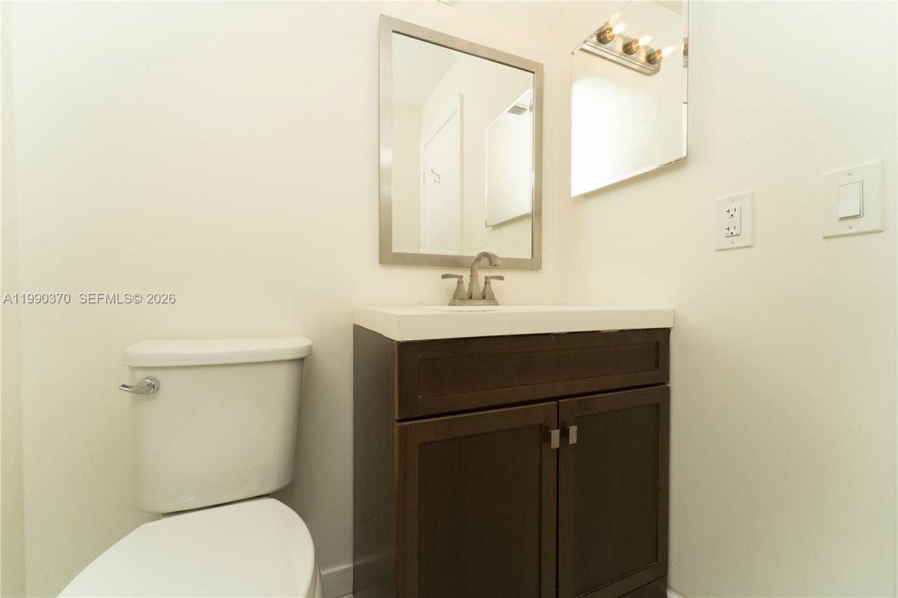 11229 SW 132nd Ct W, Unit 11229, Miami, FL 33186 Photo