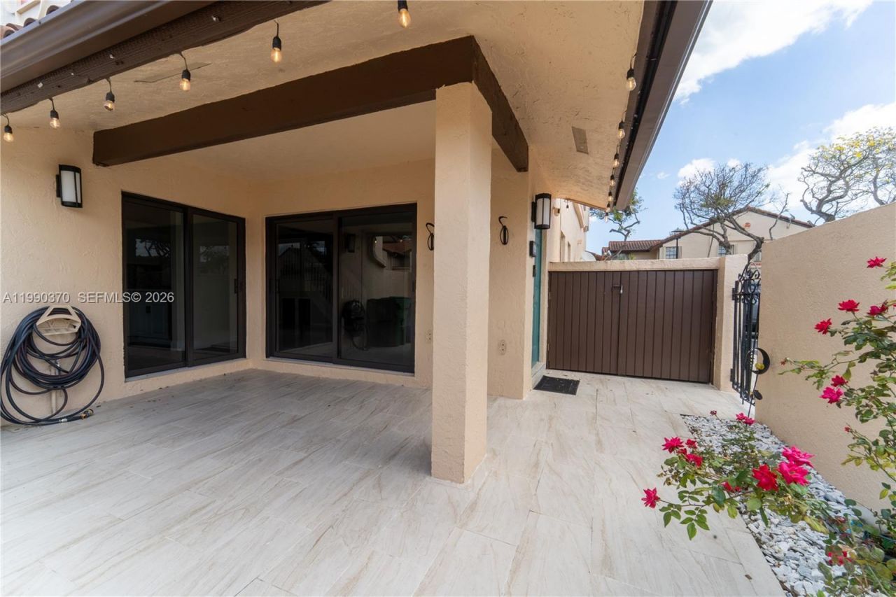 11229 SW 132nd Ct W, Unit 11229, Miami, FL 33186 Photo