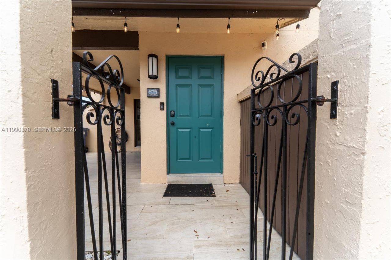 11229 SW 132nd Ct W, Unit 11229, Miami, FL 33186 Photo