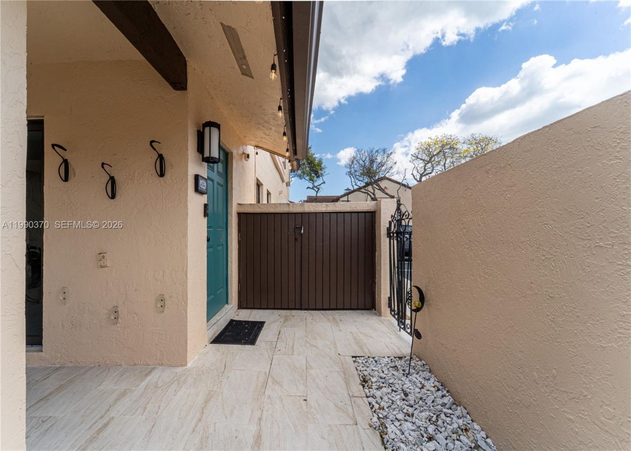 11229 SW 132nd Ct W, Unit 11229, Miami, FL 33186 Photo