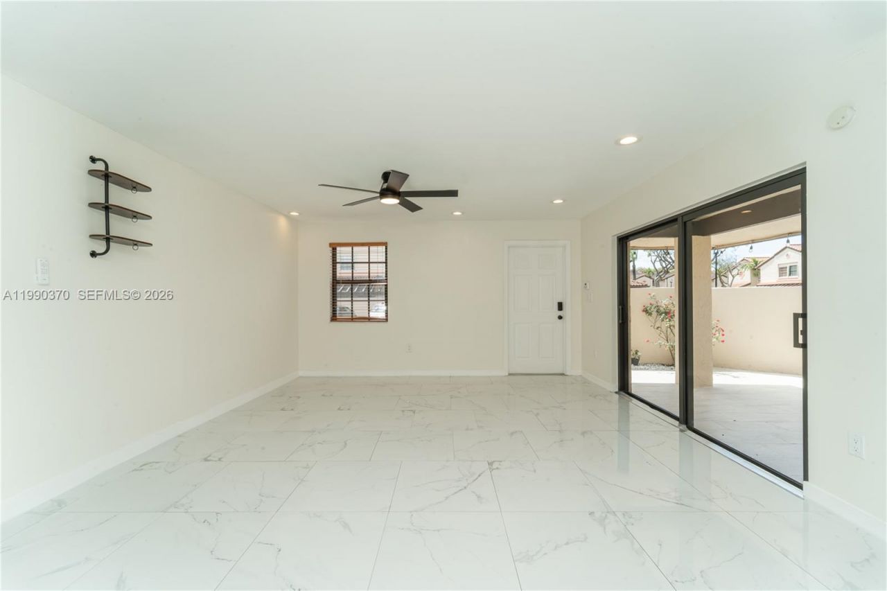 11229 SW 132nd Ct W, Unit 11229, Miami, FL 33186 Photo