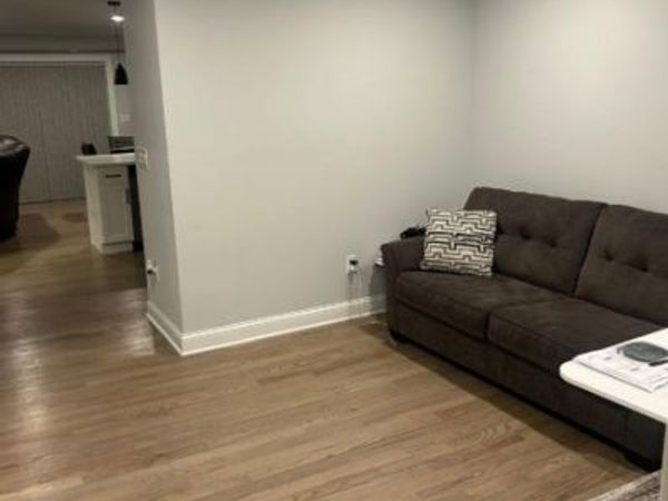 15 Rector Ave, Woodbridge, NJ 07095