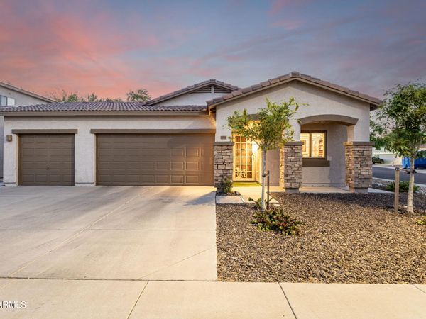 15516 N 169TH Avenue, Surprise, AZ 85388