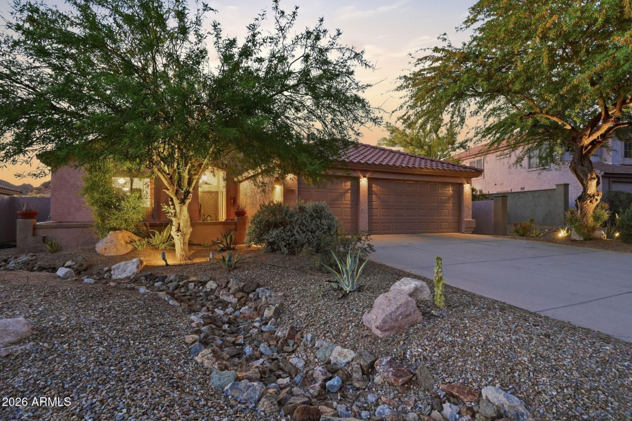 6744 E Hacienda La Noria Lane, Gold Canyon, AZ 85118 Main Photo