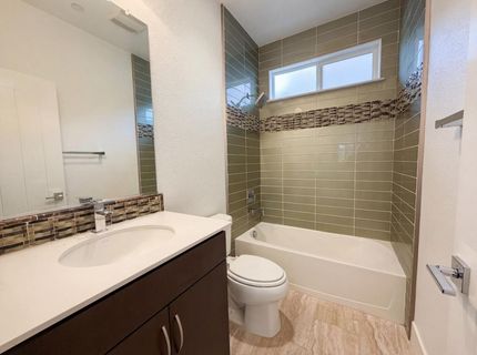 2004 Camino Real Way, Roseville, CA 95747 Photo
