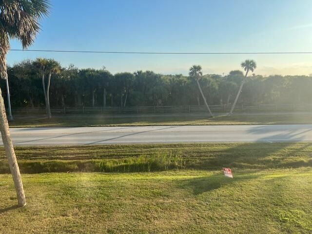 1002 Shorewinds Drive, Unit B, Fort Pierce, FL 34949 Photo