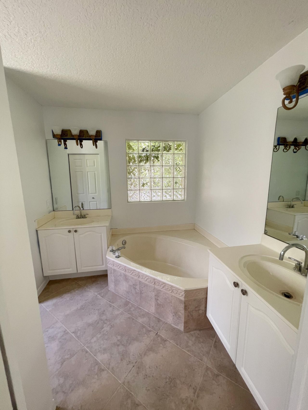 5338 Edenwood Lane, Riviera Beach, FL 33418 Photo