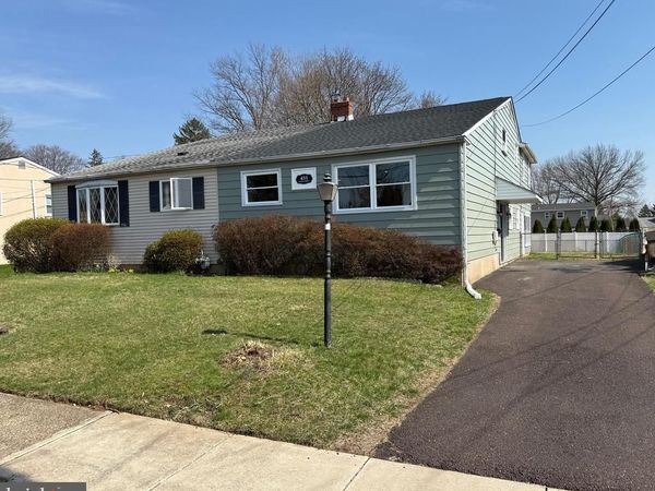 431 CEDAR STREET , LANSDALE, PA 19446