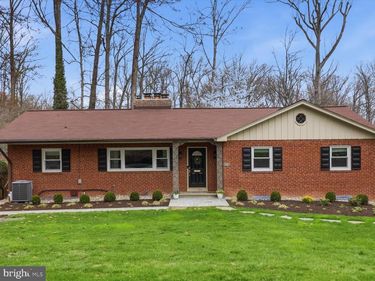 6424 WALTERS WOODS DRIVE , FALLS CHURCH, VA 22044