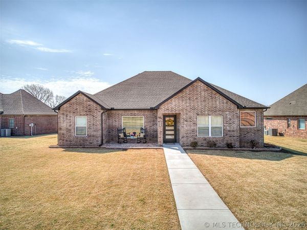 5309 Barnett Avenue, Bartlesville, OK 74006