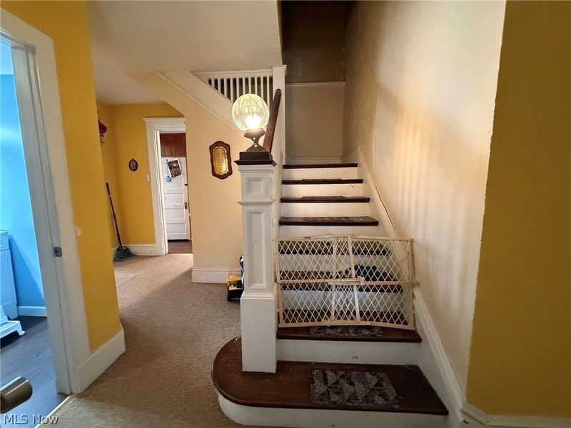 305 Gardendale Street, East Liverpool, OH 43920 Photo 16