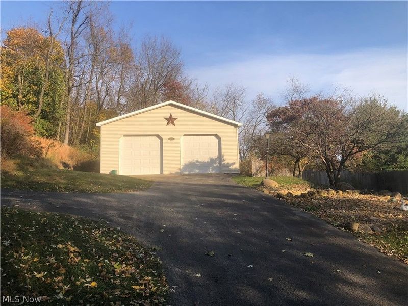 305 Gardendale Street, East Liverpool, OH 43920 Photo 2