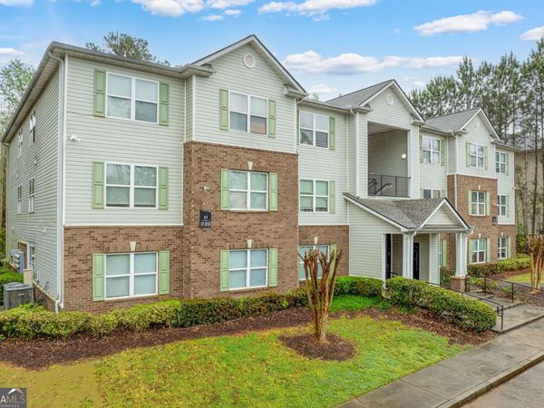 13202 Fairington Ridg Circle, Lithonia, GA 30038