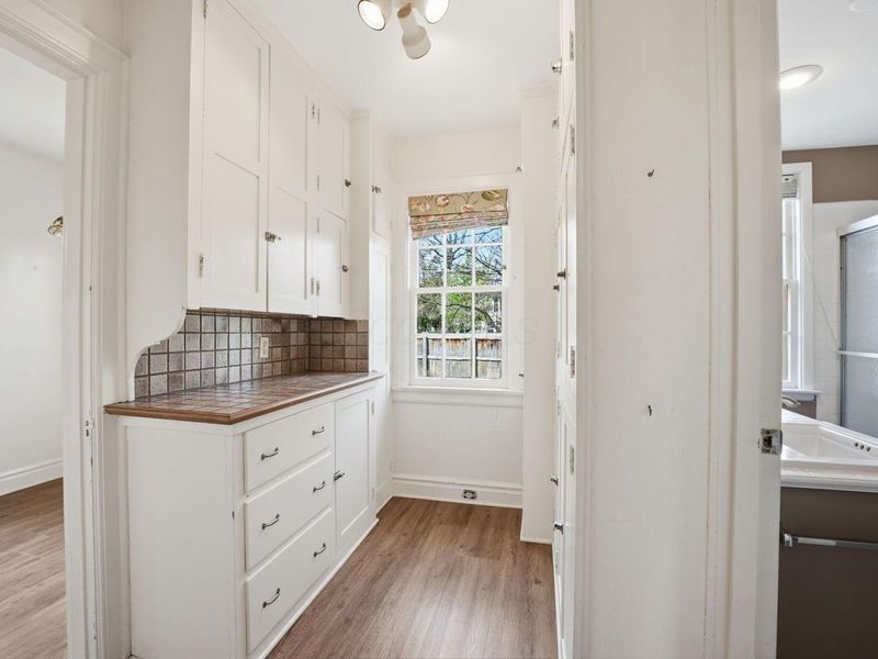 2448 Sherwood Road, Columbus, OH 43209 Photo 14