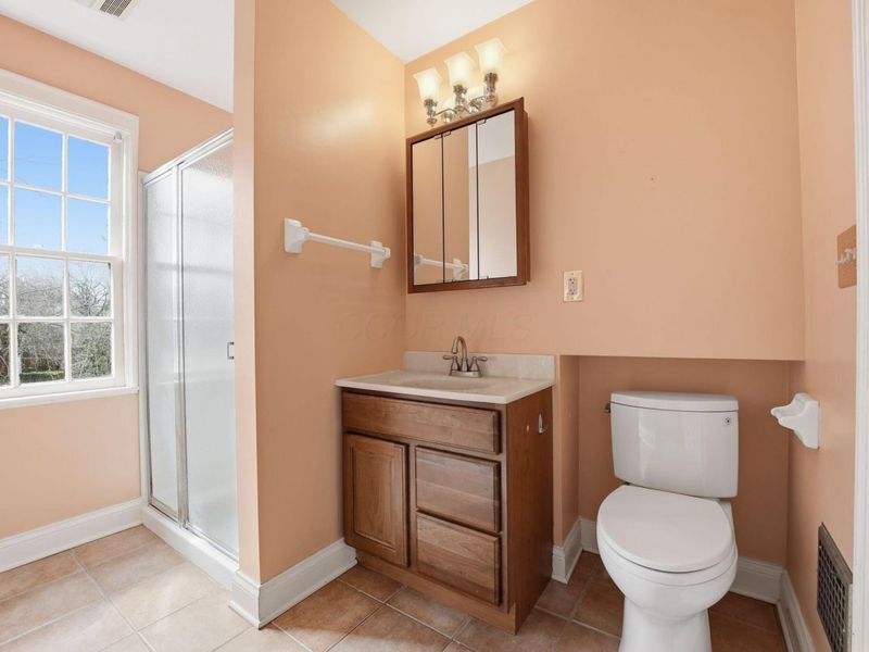 2448 Sherwood Road, Columbus, OH 43209 Photo 30