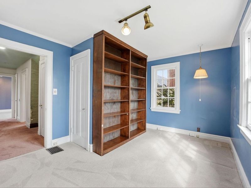 2448 Sherwood Road, Columbus, OH 43209 Photo 35