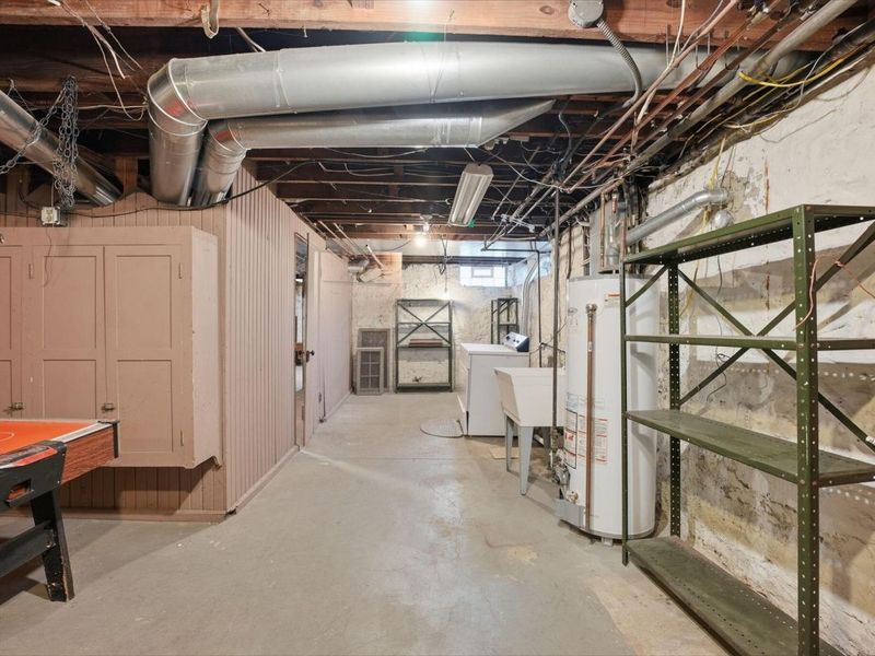 2448 Sherwood Road, Columbus, OH 43209 Photo 55