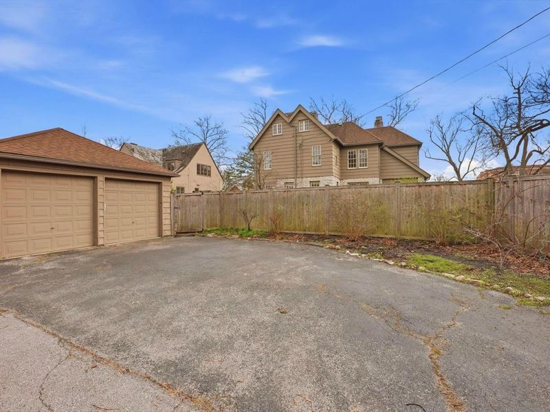 2448 Sherwood Road, Columbus, OH 43209 Photo 64