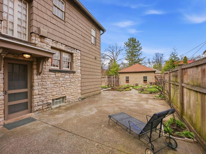 2448 Sherwood Road, Columbus, OH 43209 Photo 69