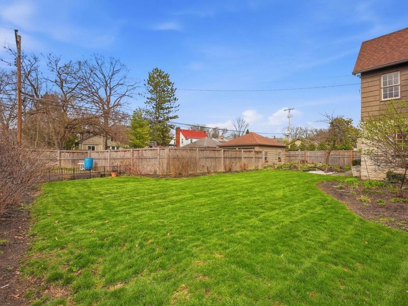 2448 Sherwood Road, Columbus, OH 43209 Photo 75