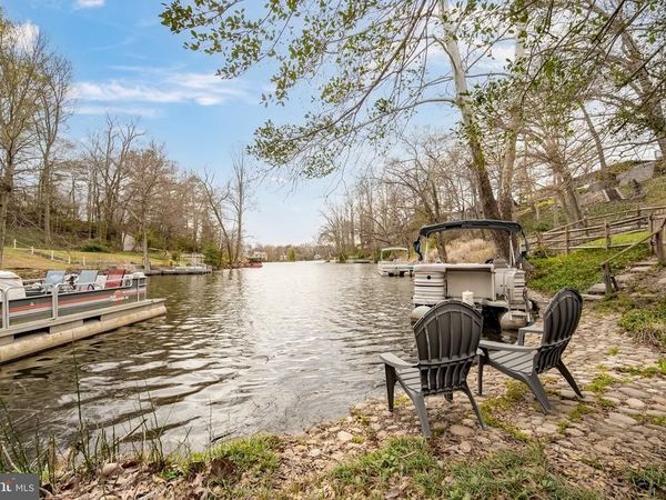 6124 BEACHWAY DRIVE, FALLS CHURCH, VA 22041