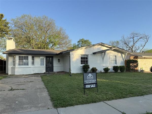 3508 Flamingo Way , Mesquite, TX 75150