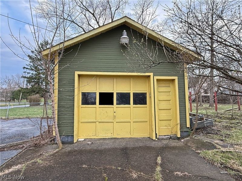 1509 Mahoning Avenue, Youngstown, OH 44509 Photo 3