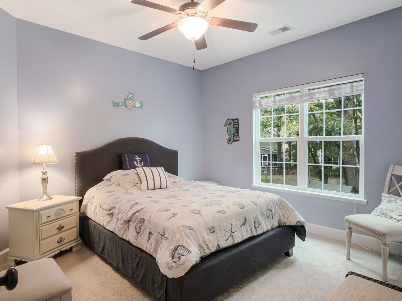 700 Majestic Oaks Drive Photo 11