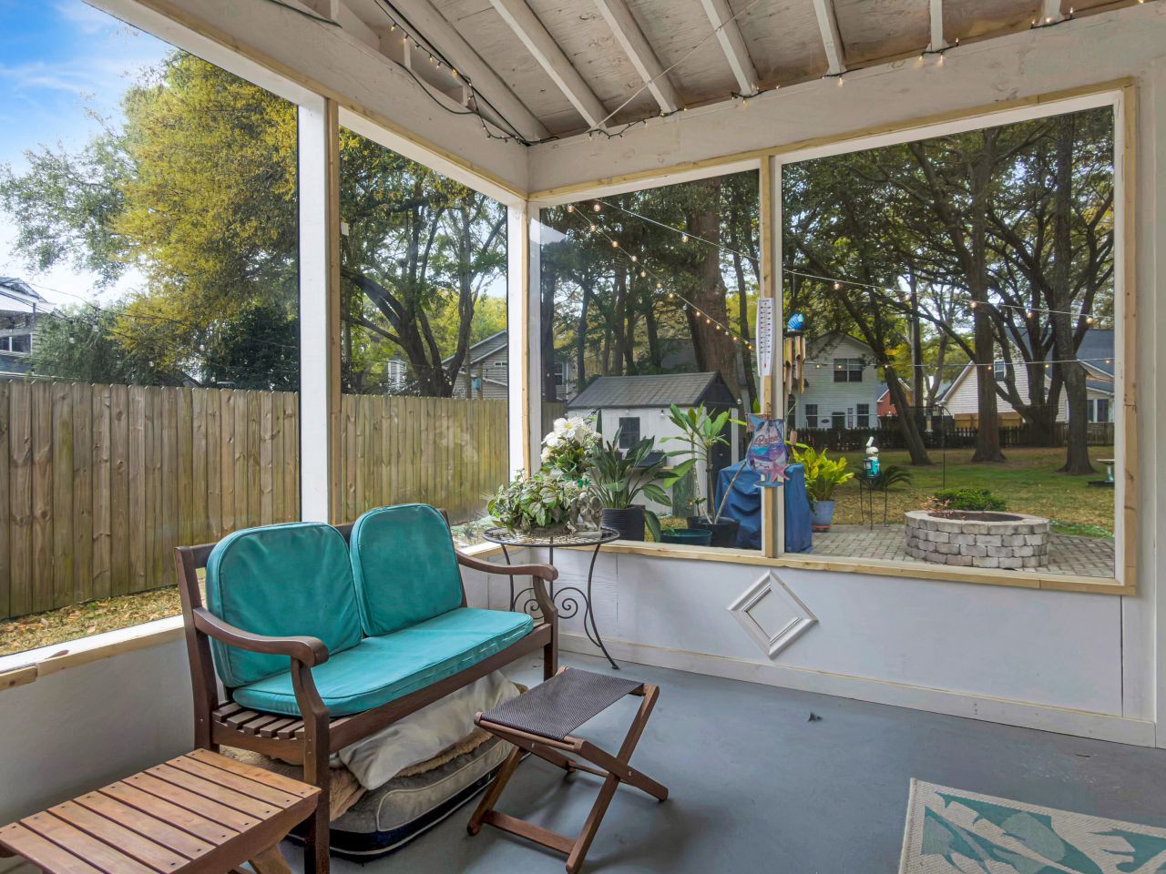 700 Majestic Oaks Drive Photo 16