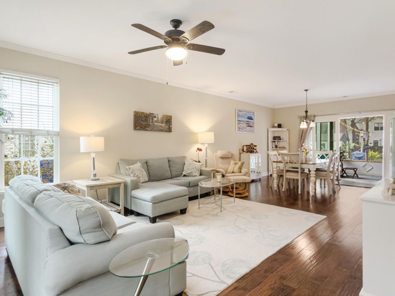 700 Majestic Oaks Drive Photo 2