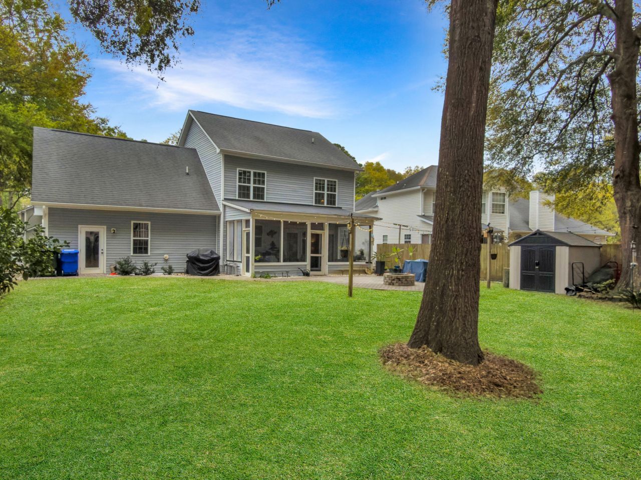 700 Majestic Oaks Drive Photo 20