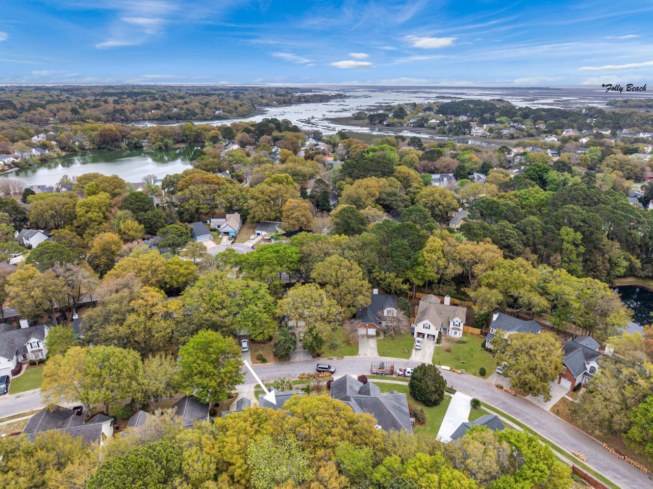 700 Majestic Oaks Drive Photo 24