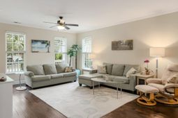 700 Majestic Oaks Drive photo 4