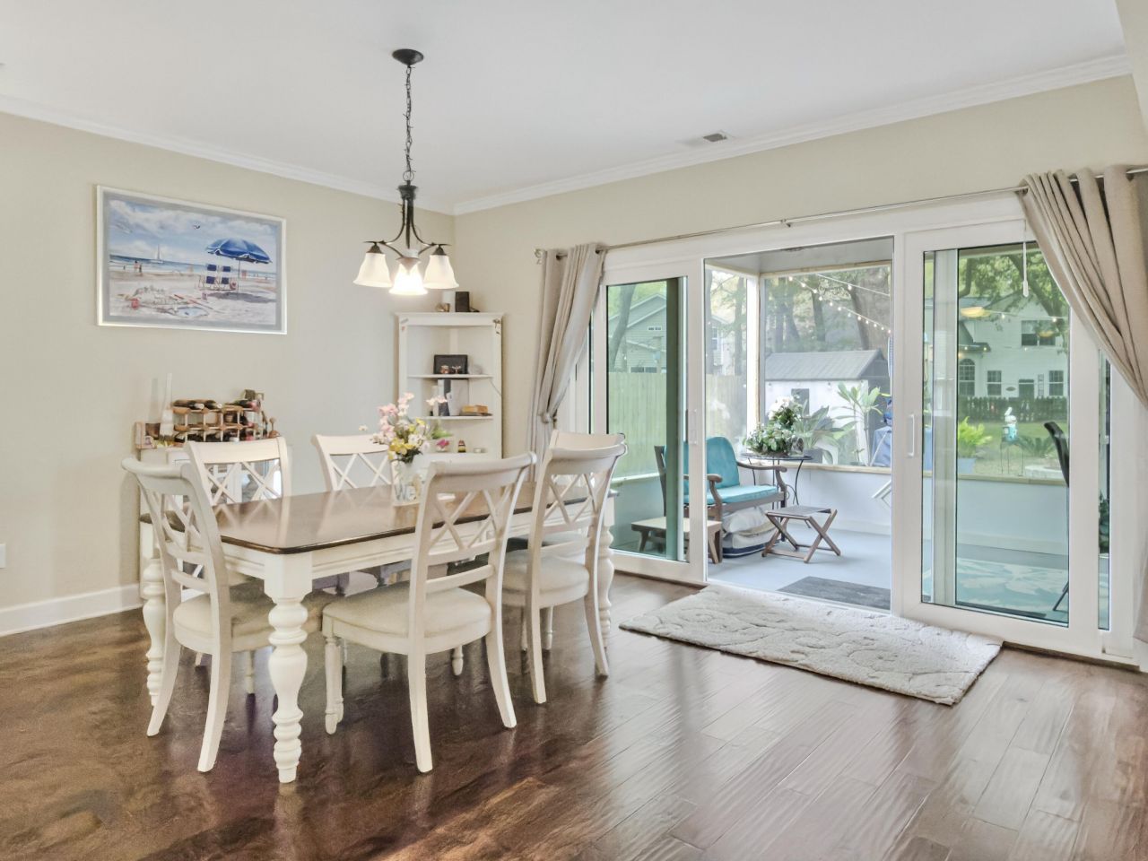 700 Majestic Oaks Drive Photo 7