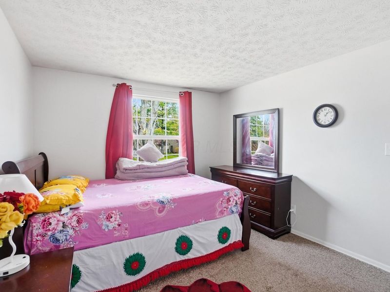 8055 Eliot Drive, Reynoldsburg, OH 43068 Photo 10