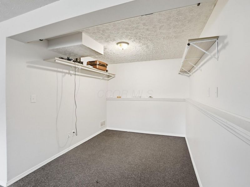 8055 Eliot Drive, Reynoldsburg, OH 43068 Photo 23