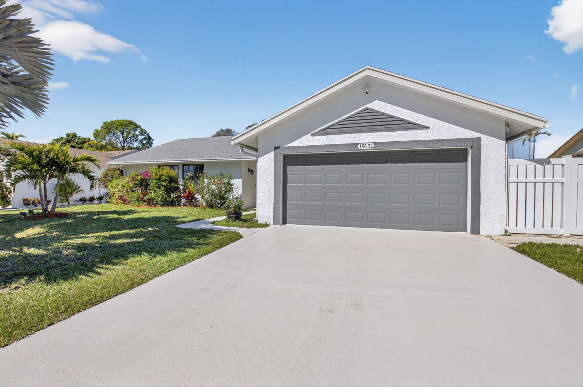 19131 Fairlawn Way, Boca Raton, FL 33434 Photo