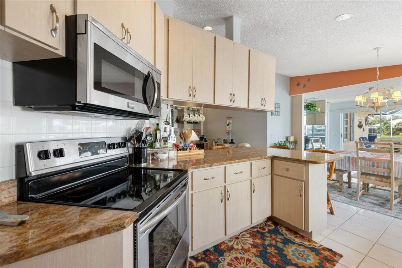 1283 NW Bentley Circle, Unit B, Port Saint Lucie, FL 34986 Photo